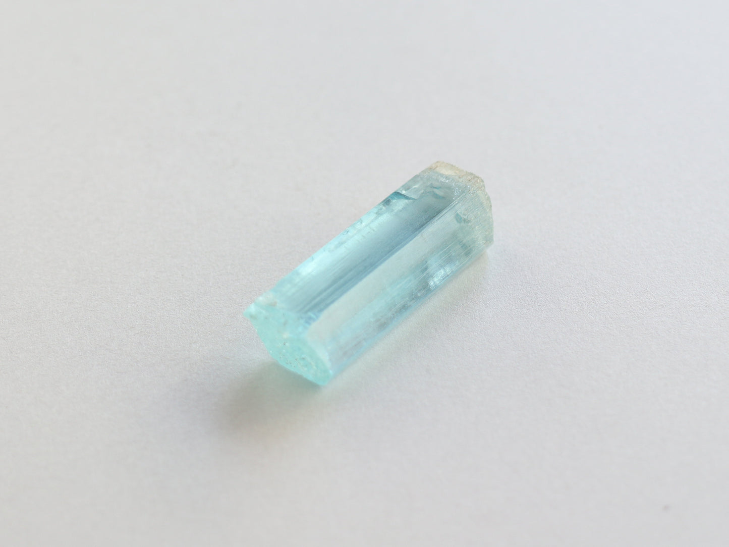 カンチェンジュンガ産アクアマリン 原石 PN:AQ-18