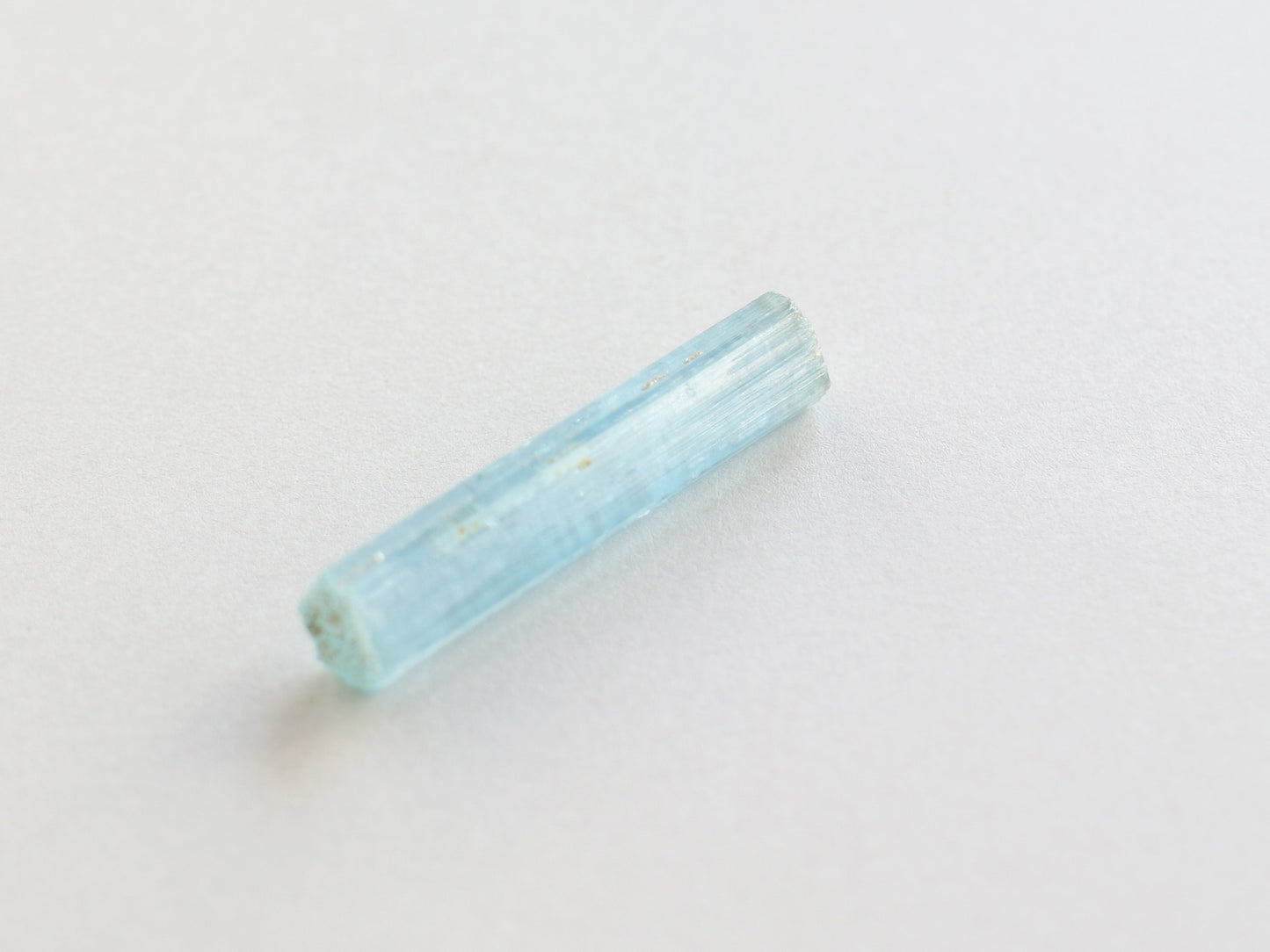 カンチェンジュンガ産アクアマリン 原石 PN:AQ-19