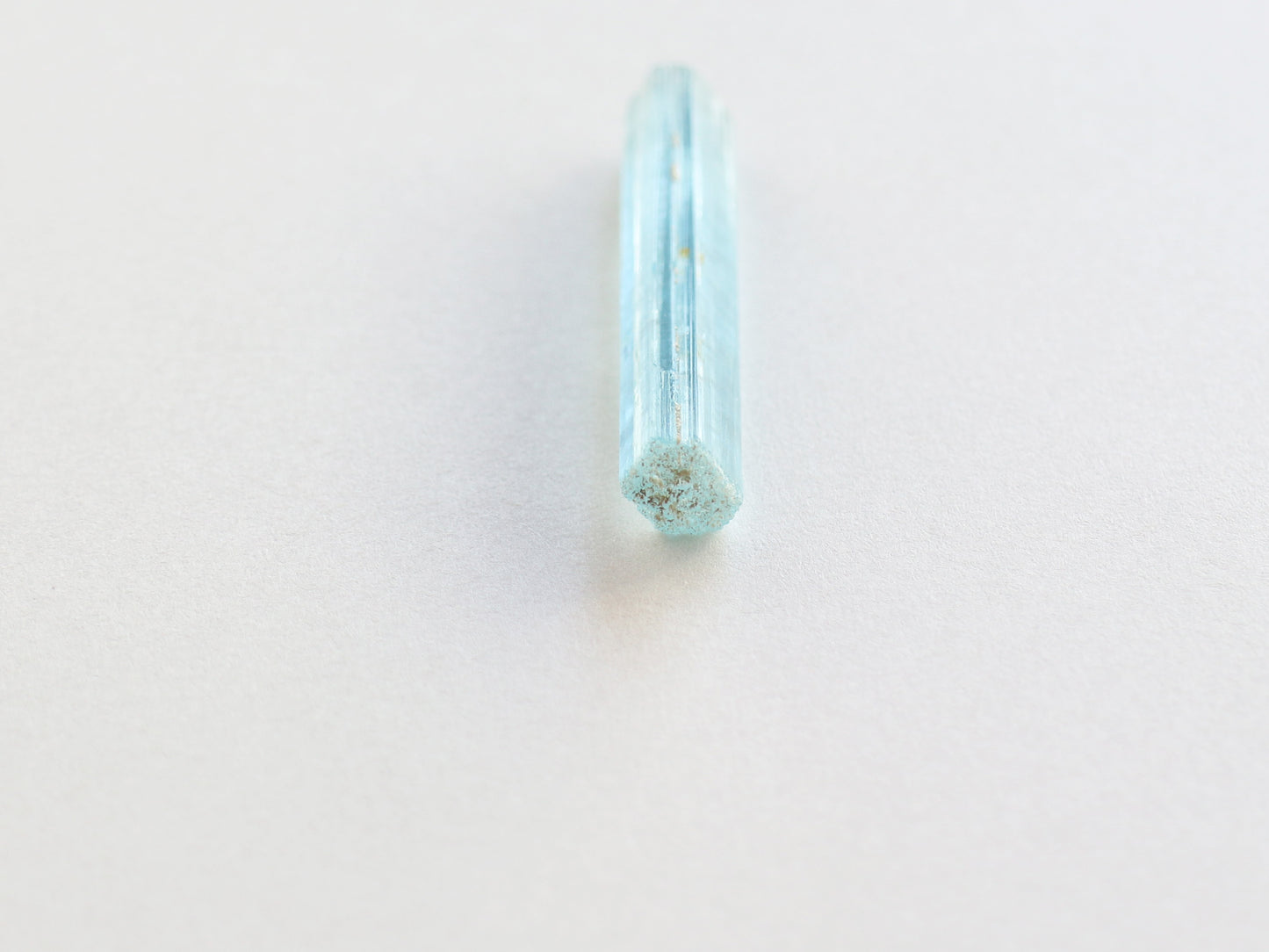 カンチェンジュンガ産アクアマリン 原石 PN:AQ-19