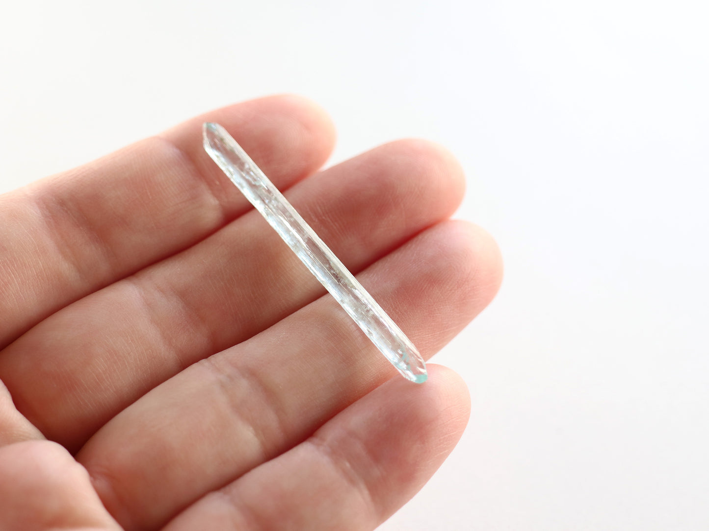 カンチェンジュンガ産アクアマリン 原石 PN:AQ-40