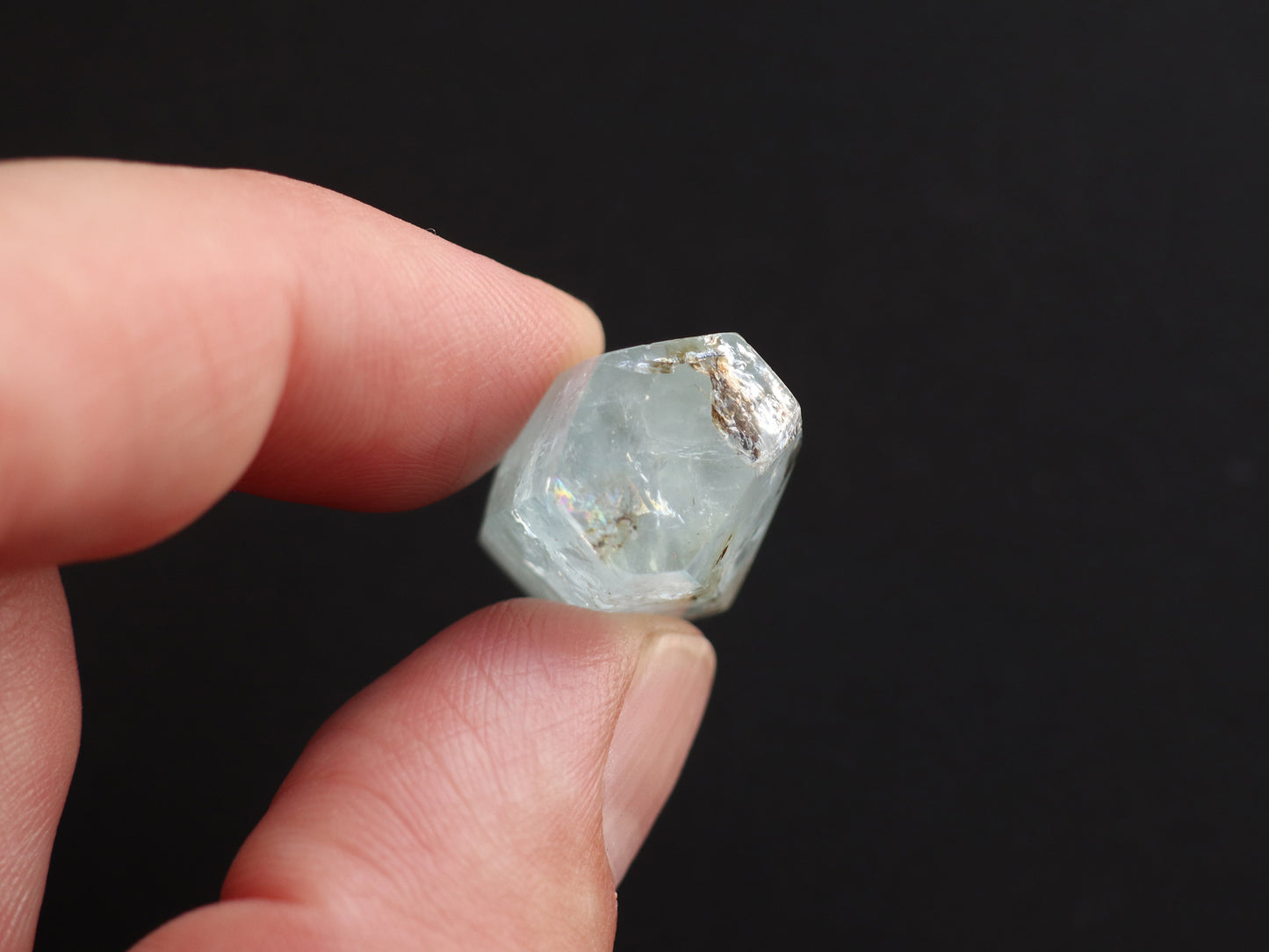 カンチェンジュンガ産レインボーアクアマリン ルース PN:AQ-5