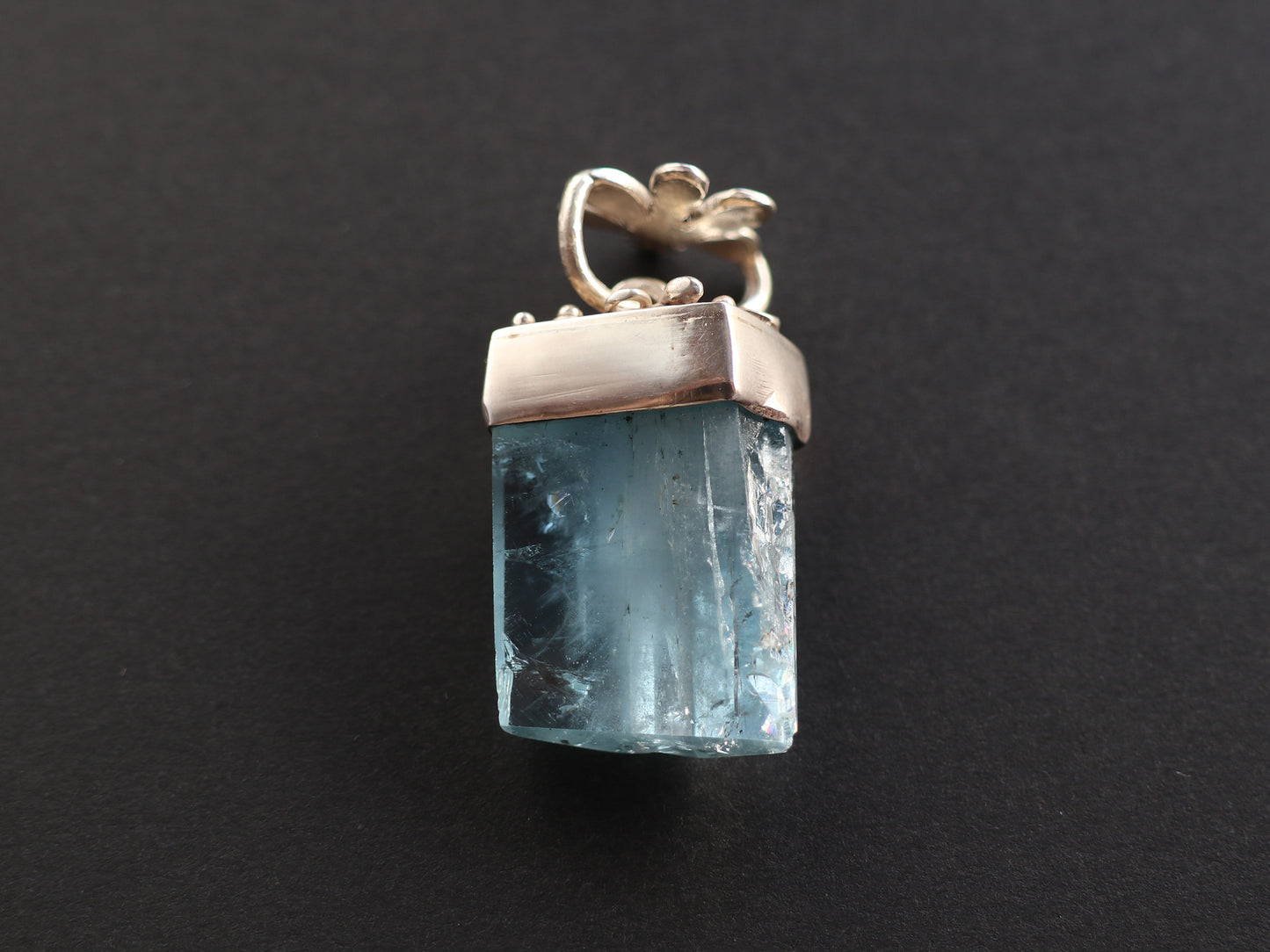 カンチェンジュンガ産アクアマリンペンダントトップPN:AQM-29