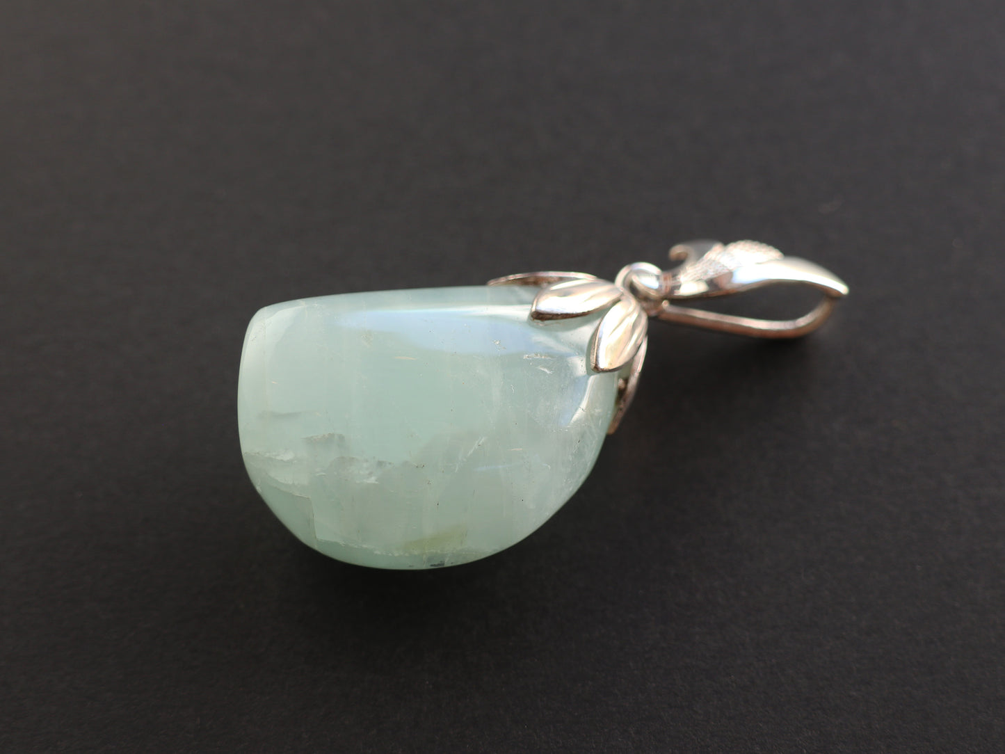 カンチェンジュンガ産アクアマリンペンダントトップPN:AQM-3
