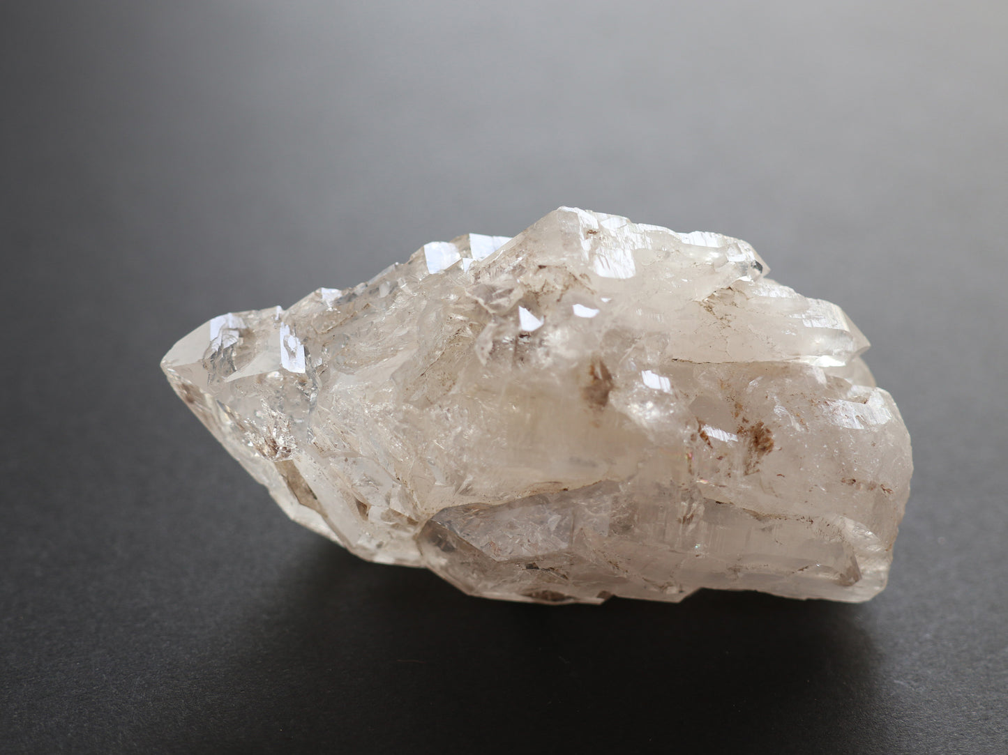 エレスチャル、セプター、ガネーシュヒマール産ヒマラヤ水晶原石PN:GG-121