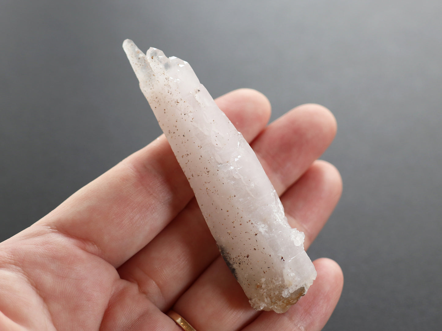 ガネーシュヒマール産ヒマラヤ水晶エレスチャル、ロングクリスタル原石PN:GG-131