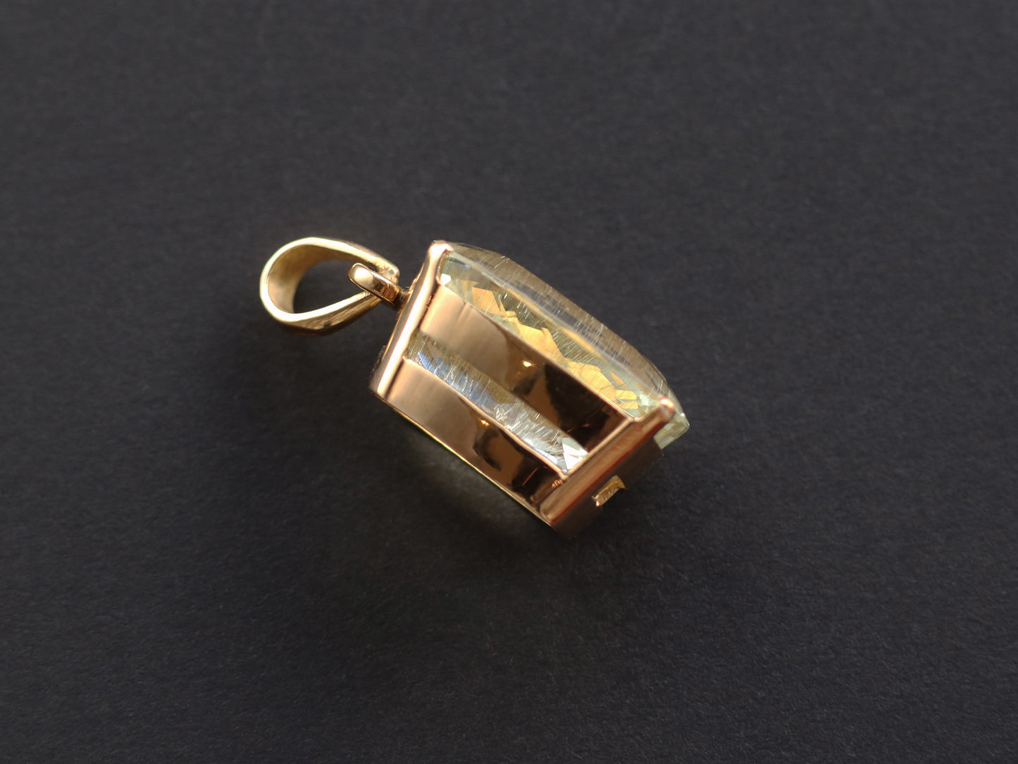 18K イエローアクアマリン(ヘリオドール)ルチル入り ペンダントトップ PN:STP-88