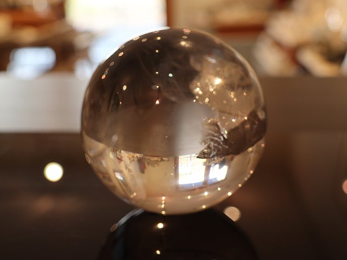 ガネーシュヒマール産 ヒマラヤ 水晶 ボール 1194gCrystalbowl