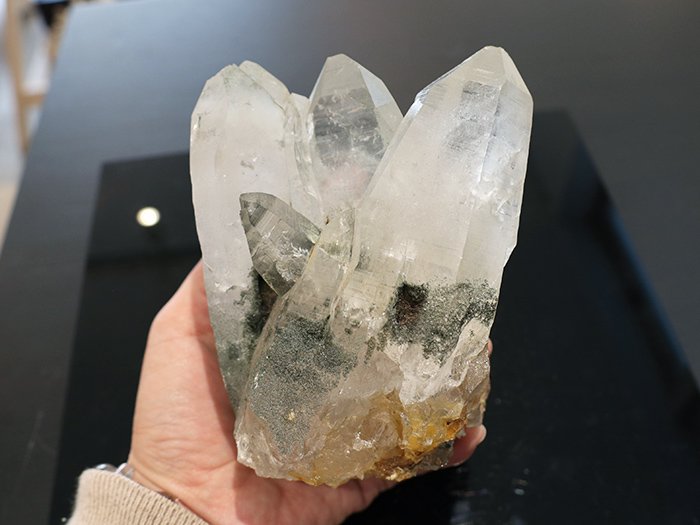 ガネーシュヒマール産ヒマラヤ水晶クロライトブリッジ原石PN:GG223