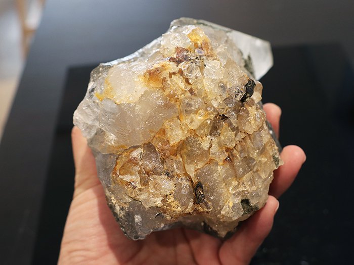 ガネーシュヒマール産ヒマラヤ水晶クロライトブリッジ原石PN:GG223