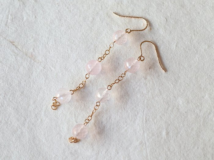 ◆ItoMe Stone◆ピアス*ローズクォーツのロングチェーンピアス