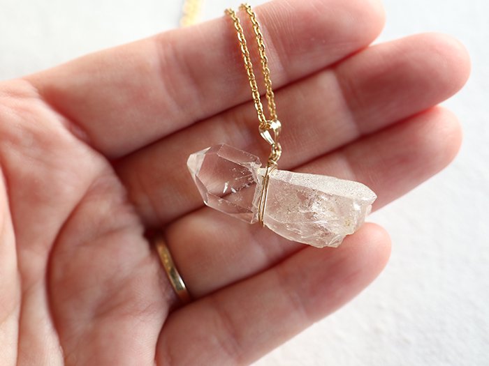 (14KGFワイヤーワーク)ガネーシュヒマール産ヒマラヤ水晶、セプター原石ペンダントトップ