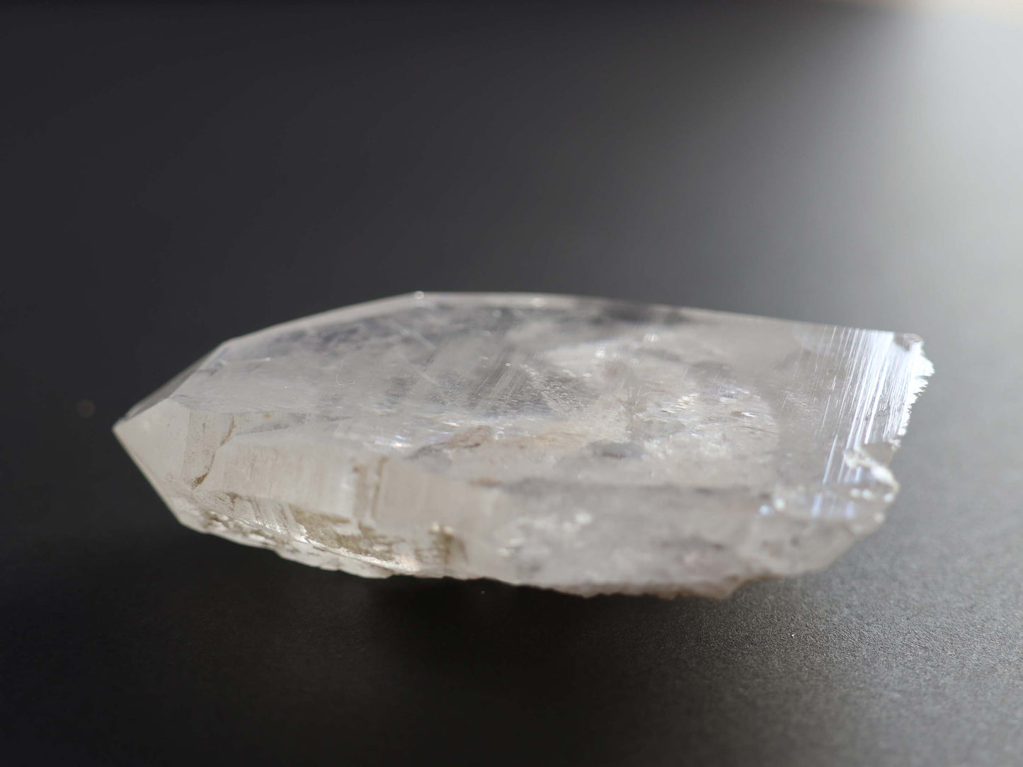 ガネーシュヒマール産ヒマラヤ水晶タビュラー、イシス原石PN:GG-061