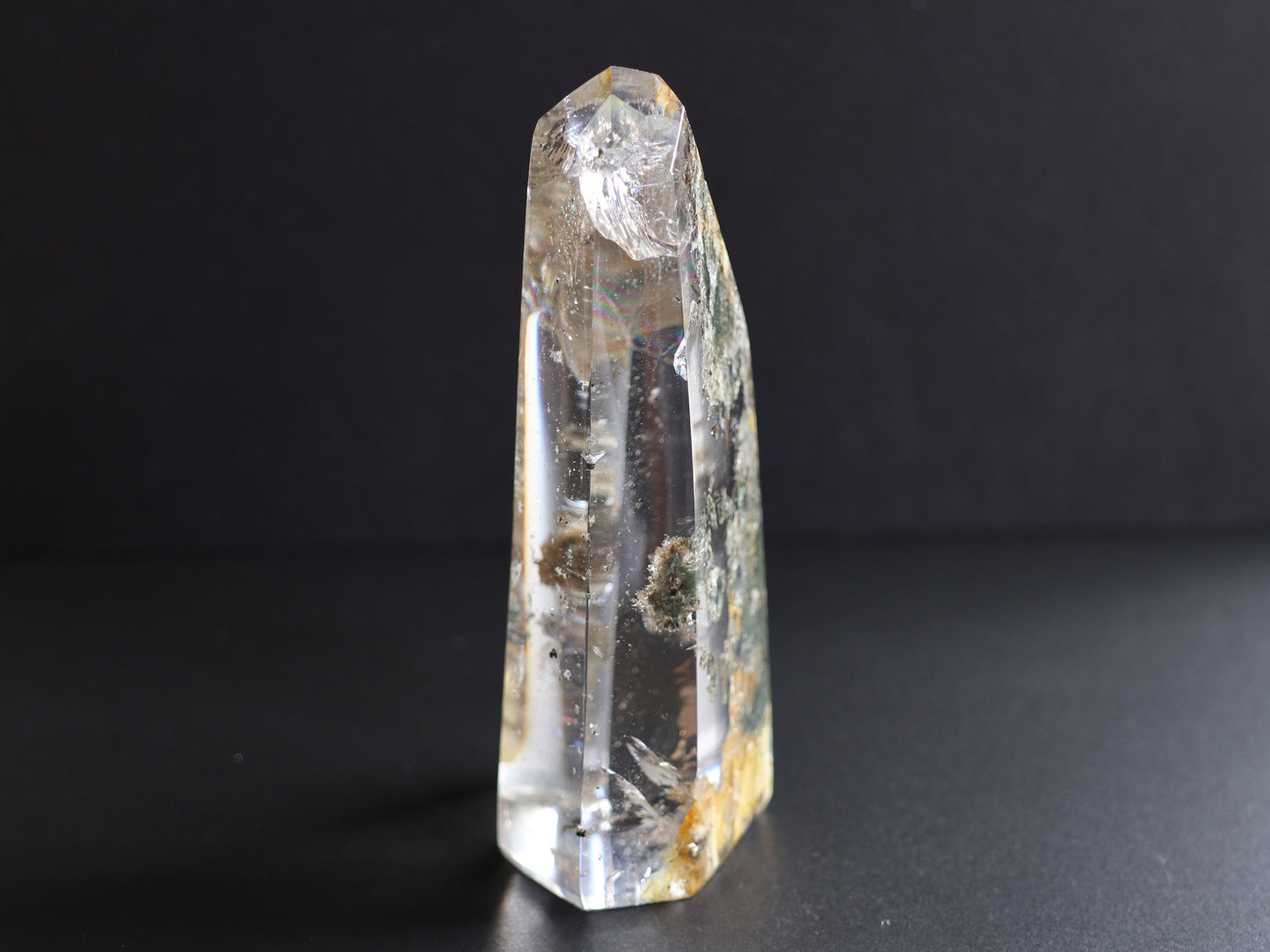 ガネーシュヒマール産 ヒマラヤ 水晶 クロライト カット水晶