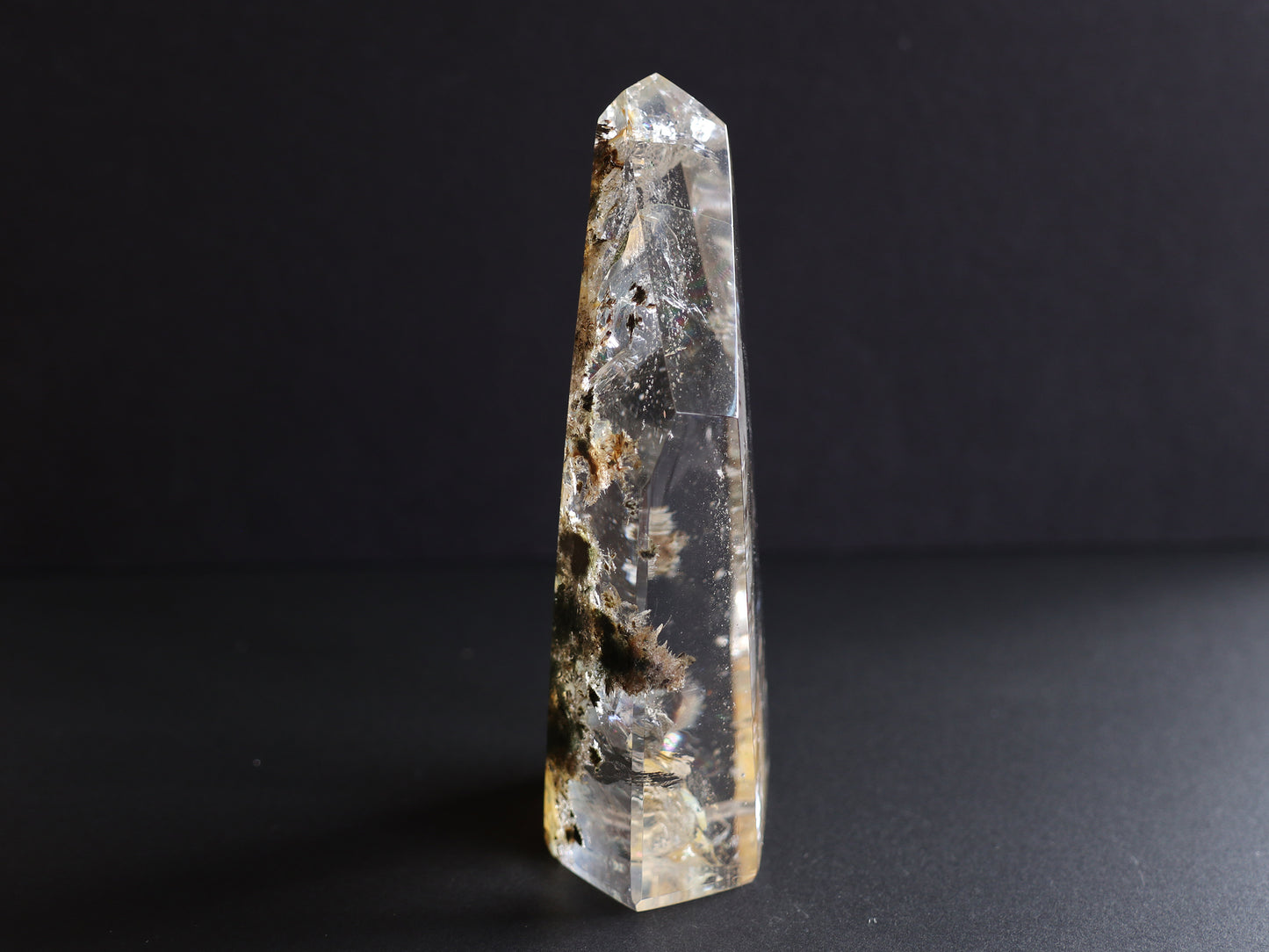 ガネーシュヒマール産 ヒマラヤ 水晶 クロライト カット水晶