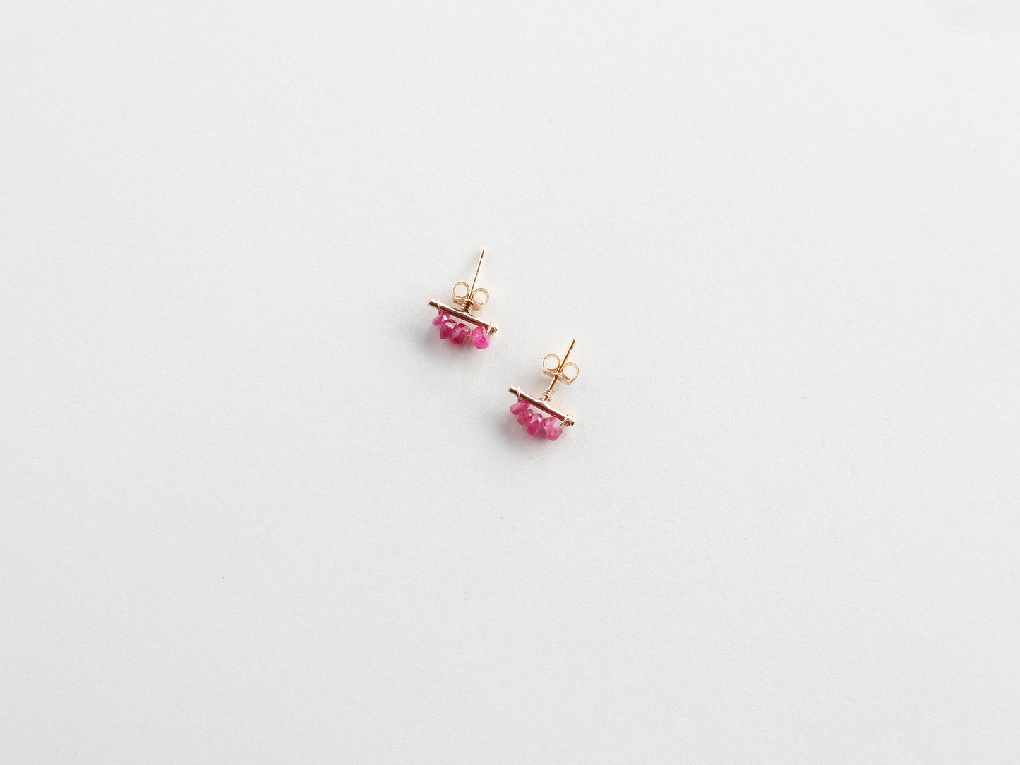 ◆ItoMe Stone◆ピアス*ビルマ産ルビーのTホストピアスPN:IPS-196