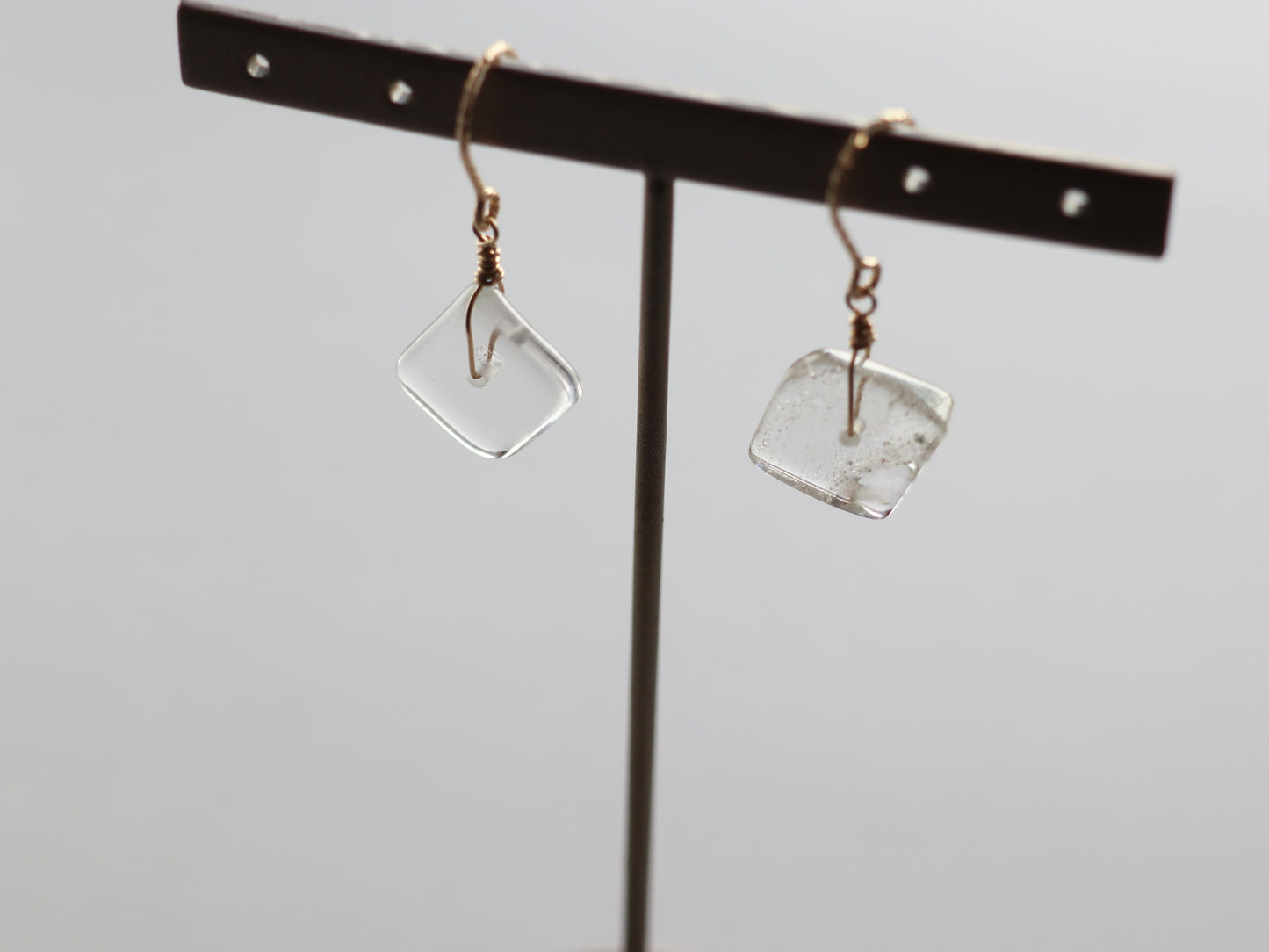◆ItoMe Stone◆ピアス*ガネーシュヒマール産ヒマラヤ水晶ファントム PN:IPS-132
