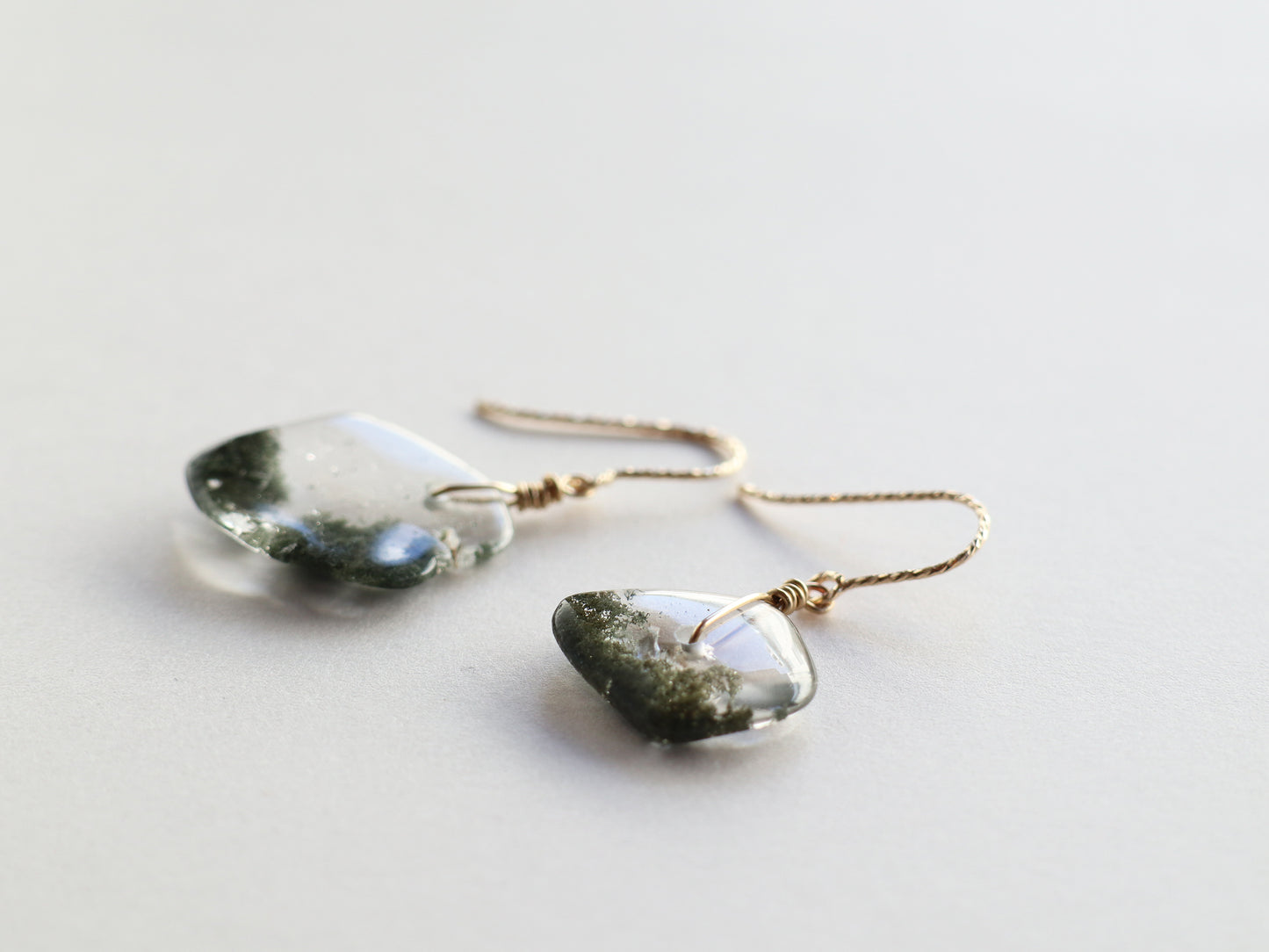◆ItoMe Stone◆ピアス*ガネーシュヒマール産ヒマラヤ水晶ガーデンクォーツPN:IPS-134