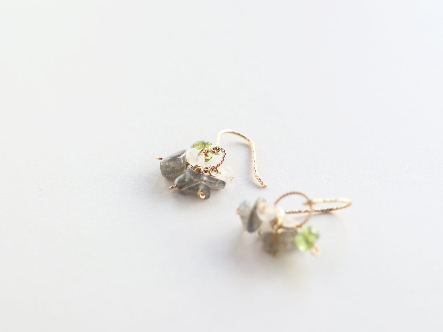 ◆ItoMe Stone◆ピアス*ラブラドライト、ペリドット、レインボームーンストーン PN:IPS-150