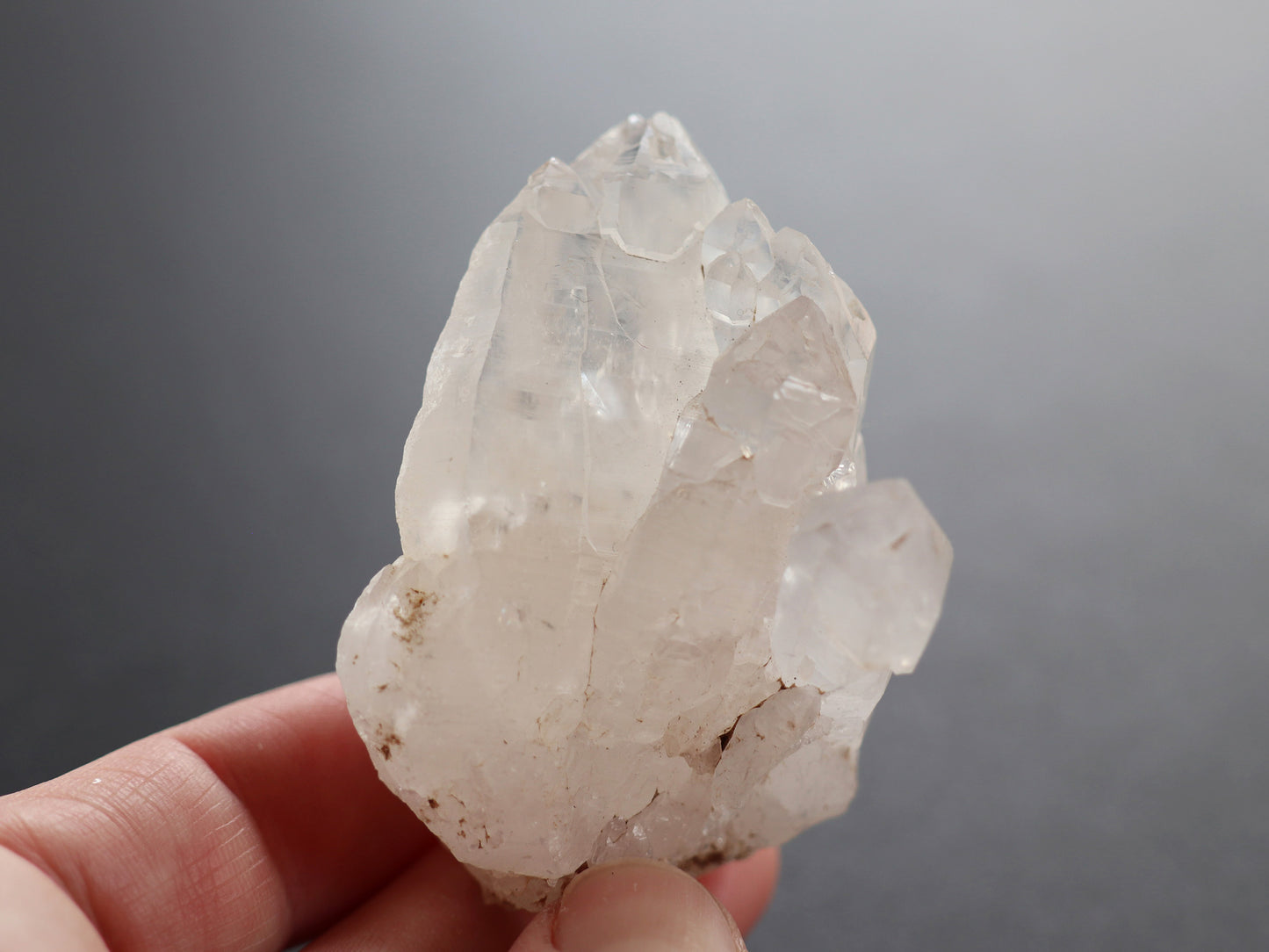 セプター、レインボークリスタル、ガネーシュヒマール産ヒマラヤ水晶原石PN:GG-122