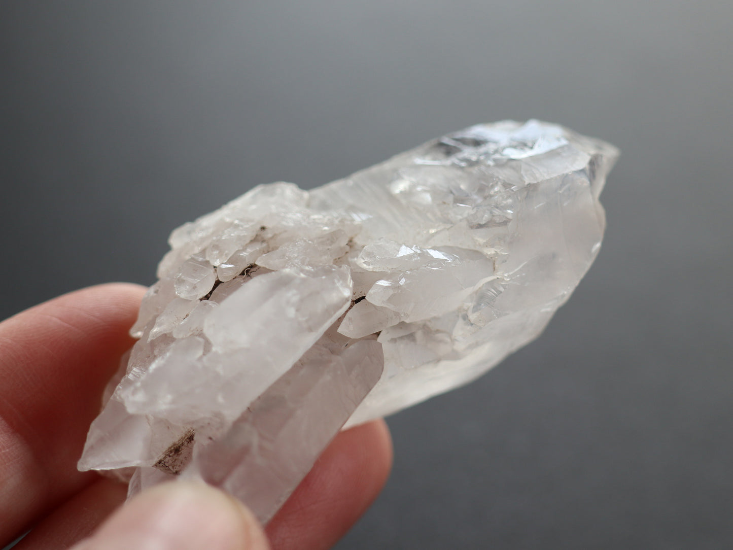 エレスチャル、レインボー、ダブルポイント、ガネーシュヒマール産ヒマラヤ水晶原石PN:GG-127
