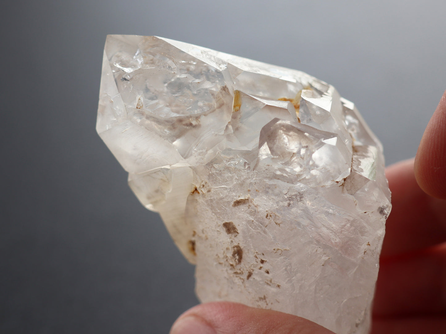 エレスチャル、セプター、レインボー、ガネーシュヒマール産ヒマラヤ水晶原石PN:GG-132